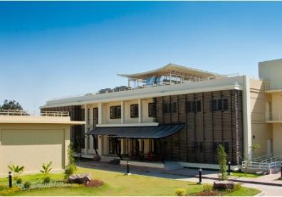 Etablissement de l’Institut Pasteur du Laos, catalyseur du développement