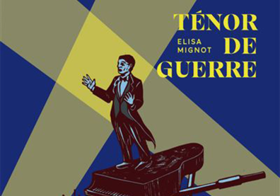 Homme avec un smoking noir en queue de pie sur un piano sur fond bleu et jaune