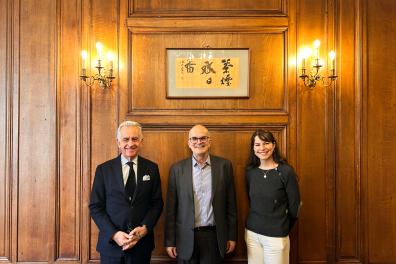Philippe Advani, Président de la Fondation Inalco, Olivier Bonfait, Président du Comité Français d’Histoire de l’Art (CFHA) et Astrid Pelsez, Chargée des relations institutionnelles et des opérations à la Fondation Inalco