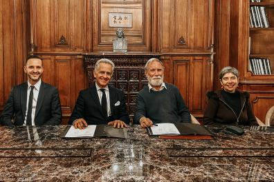 L'équipe de la Fondation Inalco, Bernard Lory, professeur émérite à l'Inalco, et Anne Madelain, maître de conférence au Département Europe et chercheuse au CREE