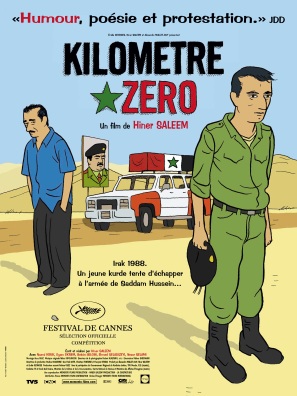 Affiche du film "Kilomètre zéro", illustration d'un homme et d'un soldat qui se tiennent dos à une voiture au milieu du désert 